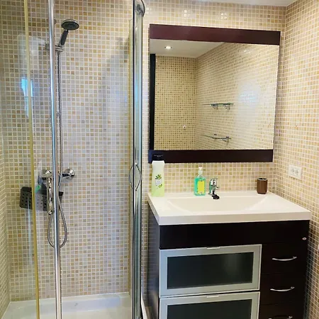 Family Oasis - Oceanview Duplex, Heated Pool, Air Con אדחה