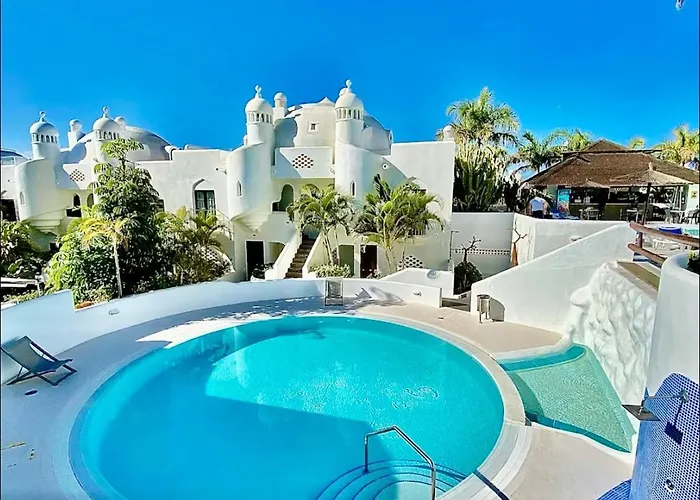 Appartement Family Oasis - Oceanview Duplex, Heated Pool, Air Con *